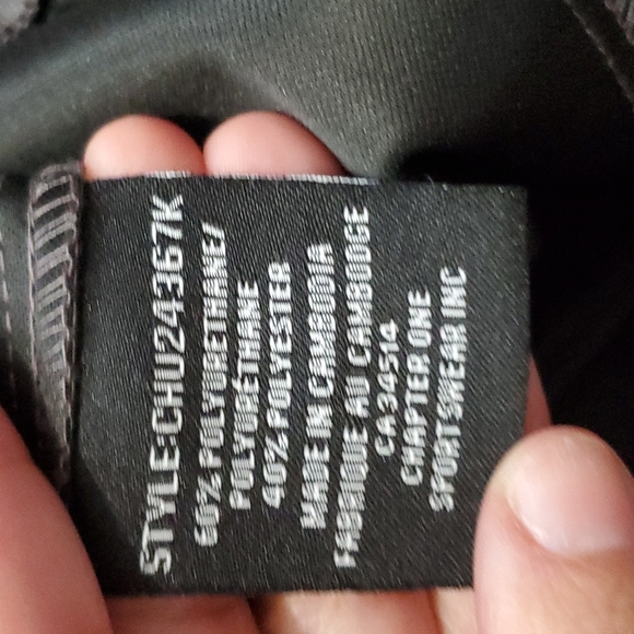 One pants - Picture 3 of 4